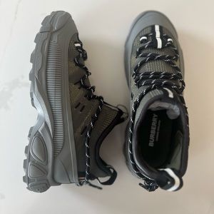 Burberry Arthur Kids Sneakers